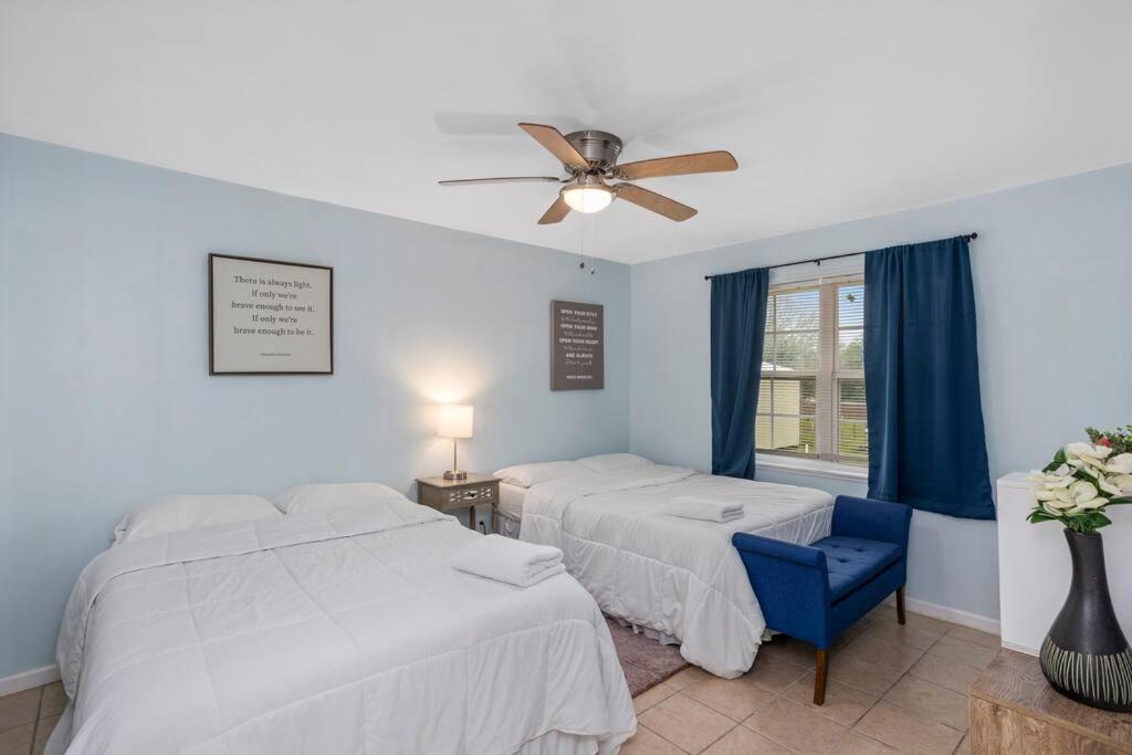 Quiet Apartment In Iowa, La Exterior photo