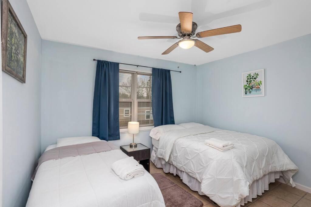 Quiet Apartment In Iowa, La Exterior photo
